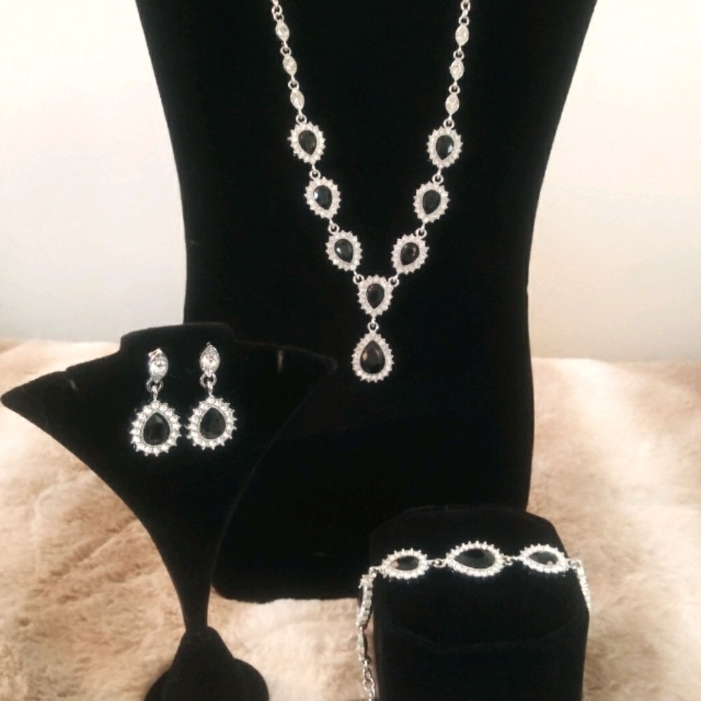 Simulated Black Diamond Austrian Crystal 3pc Set
